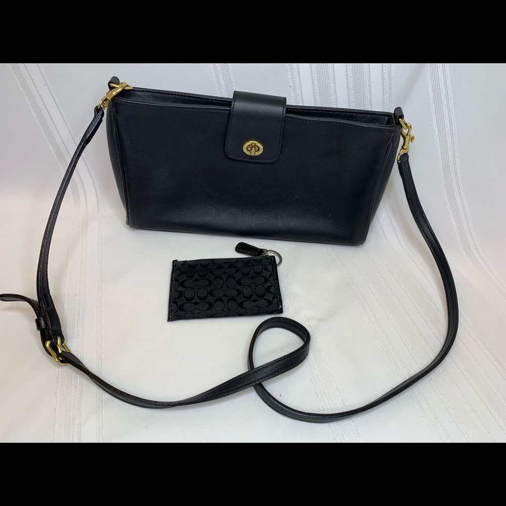 Vintage Coach Black Leather Crossbody Bag Purse